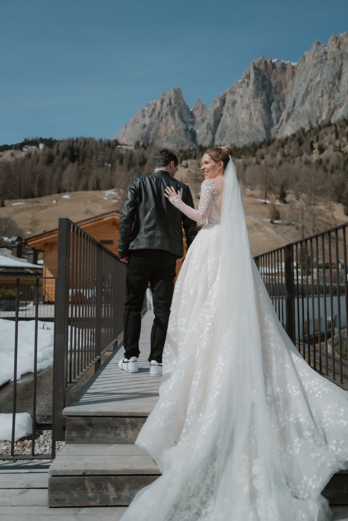Hochzeit in den Dolomiten: Marie & Martin im Kolfuschgerhof, Alta Badia