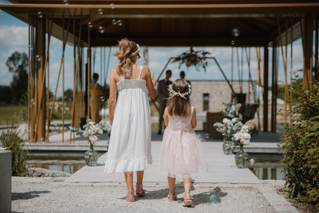 Jaci & Flo, Hochzeit in den Lenderstuben in Balzhausen bei Augsburg, Bild 14