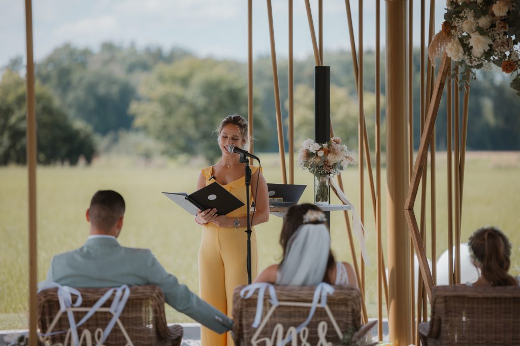 Jaci & Flo, Hochzeit in den Lenderstuben in Balzhausen bei Augsburg, Bild 19