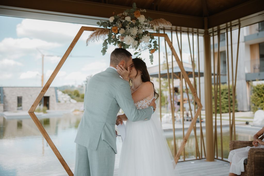 Jaci & Flo, Hochzeit in den Lenderstuben in Balzhausen bei Augsburg, Bild 23