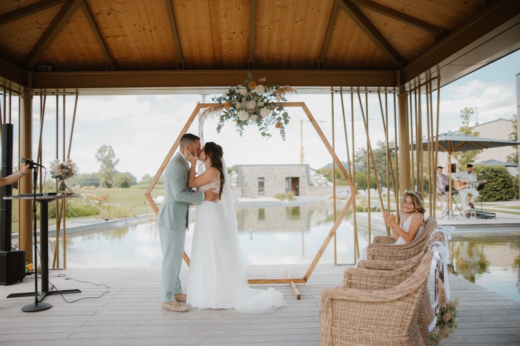 Jaci & Flo, Hochzeit in den Lenderstuben in Balzhausen bei Augsburg, Bild 25
