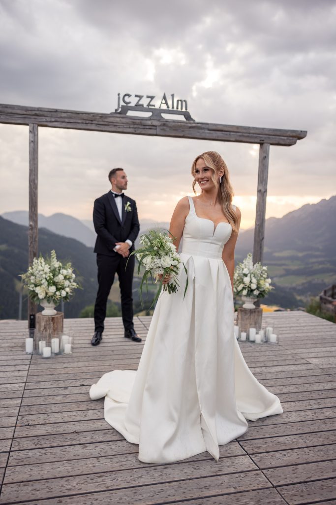 Luisa & Chris, Hochzeit in Tirol im Jezz Almresort in Ellmau, Bild 49