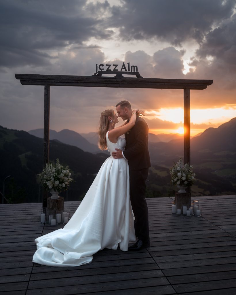 Luisa & Chris, Hochzeit in Tirol im Jezz Almresort in Ellmau, Bild 51